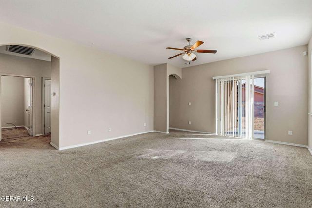 14218 N POINT Avenue, El Paso, TX 79938