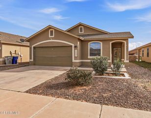 14218 N POINT Avenue, El Paso, TX 79938