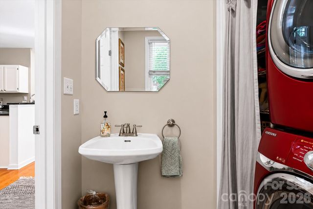 2538 Dilworth Heights Lane, Charlotte, NC 28209