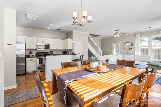2538 Dilworth Heights Lane, Charlotte, NC 28209