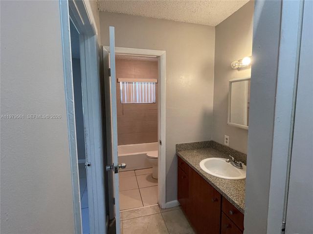 716 SW 16th Ave 2, Fort Lauderdale, FL 33312