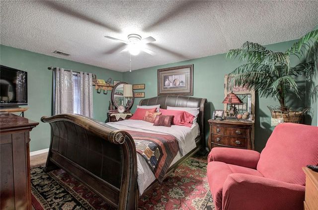 31 Kristen Court, Adairsville, GA 30103