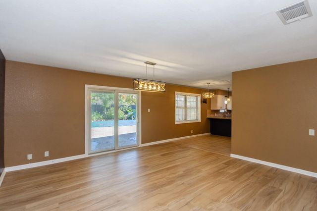 1846 Acacia Circle, Freeport, TX 77541