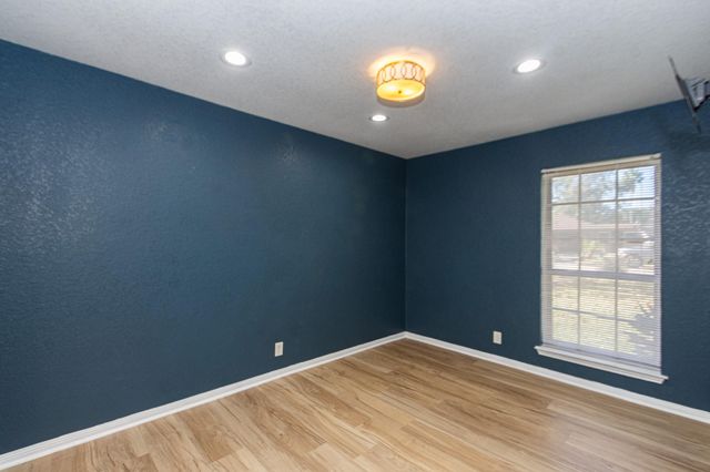 1846 Acacia Circle, Freeport, TX 77541