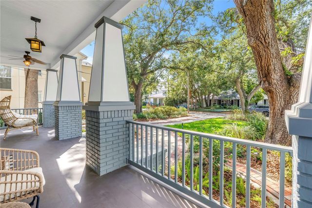 2716 W THORNTON AVENUE, Tampa, FL 33611