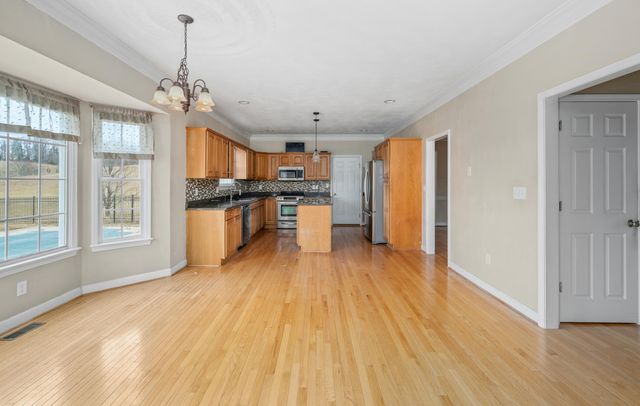 765 Country Club RD, Troutville, VA 24175