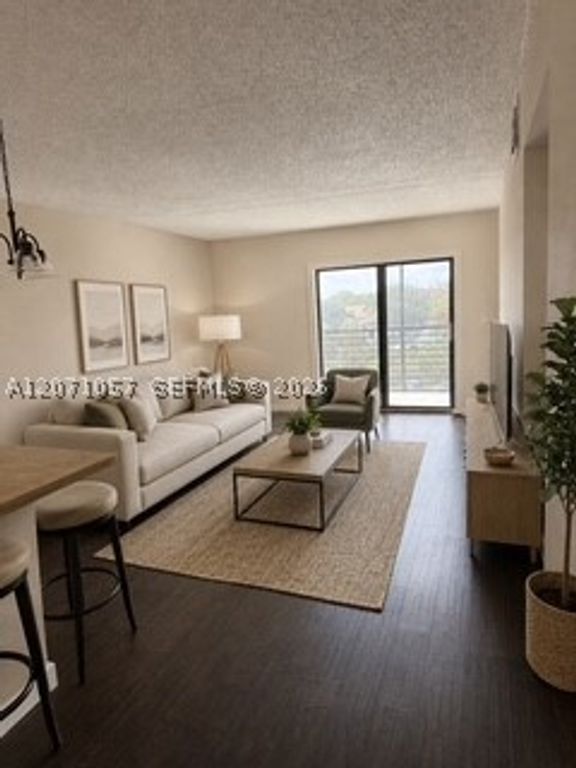 3720 N Pine Island Rd 436, Sunrise, FL 33351