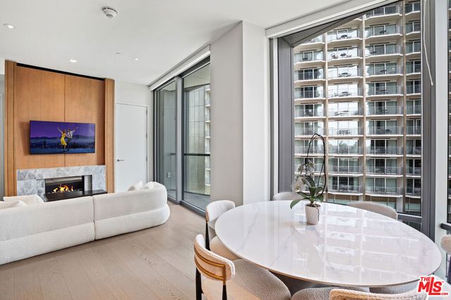 211 W Elm Court 3C, Los Angeles, CA 90067