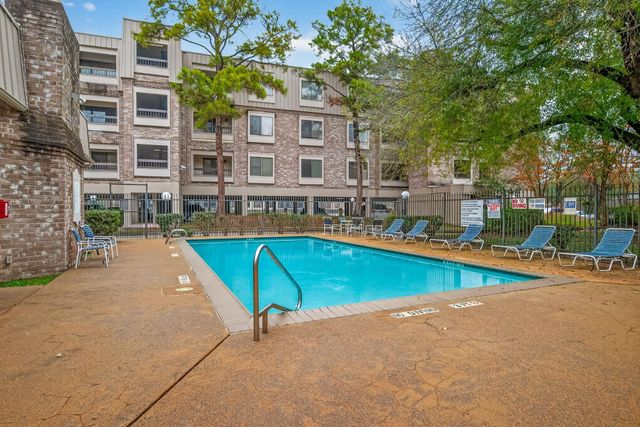 2211 S Braeswood Boulevard 23E, Houston, TX 77030