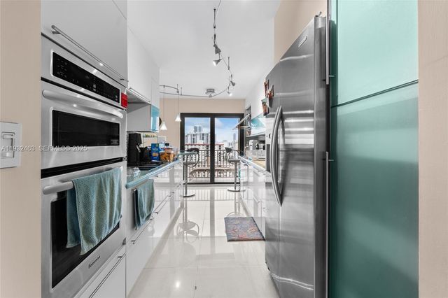 1201 S Ocean Dr 1810S, Hollywood, FL 33019