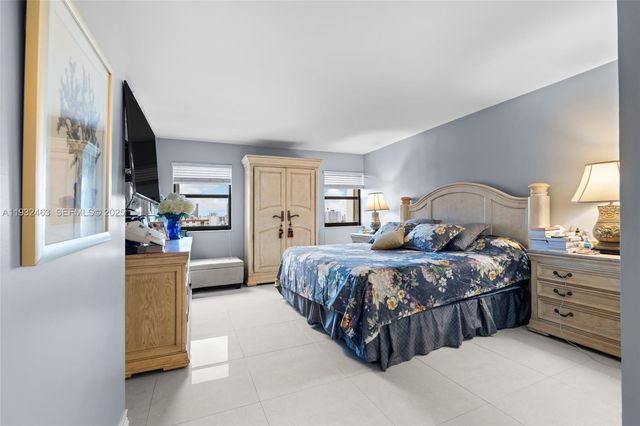 1201 S Ocean Dr 1810S, Hollywood, FL 33019