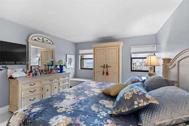 1201 S Ocean Dr 1810S, Hollywood, FL 33019