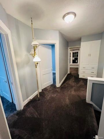 2685 Clairmount Street, Detroit, MI 48206