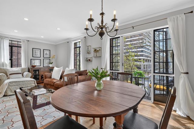 20 N Broadway O372, White Plains, NY 10601