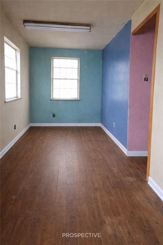 3076 Leechburg Rd, Lower Burrell, PA 15068