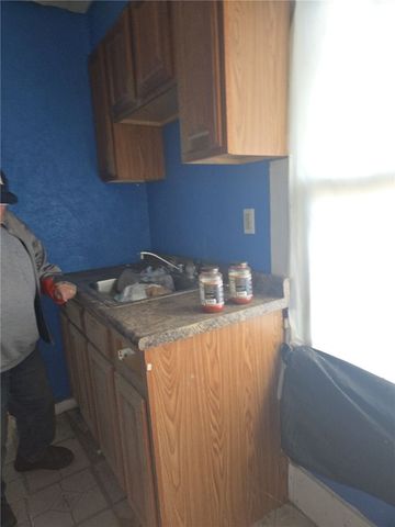 3076 Leechburg Rd, Lower Burrell, PA 15068