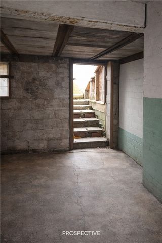 3076 Leechburg Rd, Lower Burrell, PA 15068