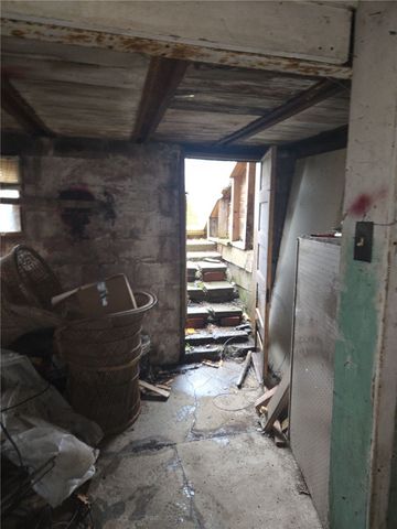 3076 Leechburg Rd, Lower Burrell, PA 15068