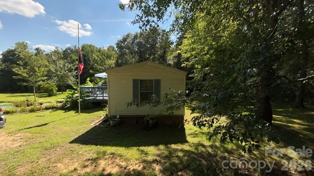 202 Eufola Road, Statesville, NC 28677