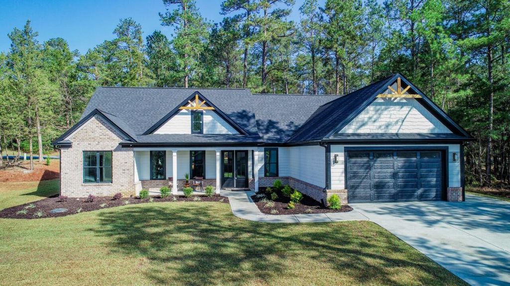 305 Wellington Court, Mc Cormick, SC 29835