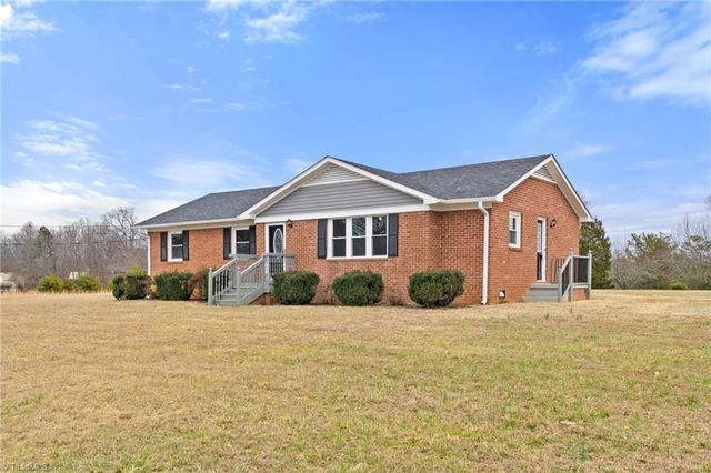 8204 Nc Highway 68, Stokesdale, NC 27357