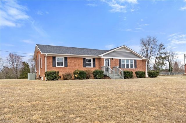 8204 Nc Highway 68, Stokesdale, NC 27357