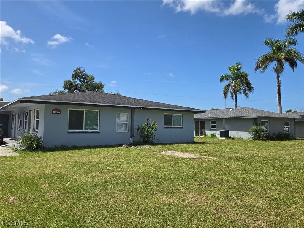 11451 Char Ann DR, Fort Myers, FL 33908