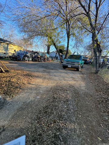 614 Sunglo, San Antonio, TX 78221