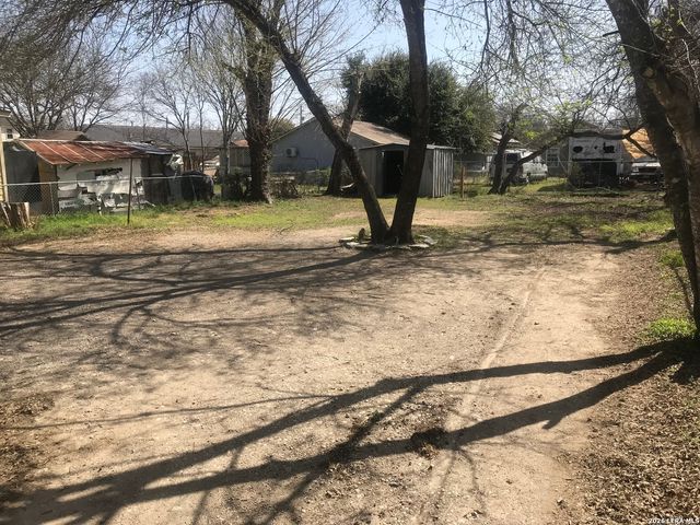 614 Sunglo, San Antonio, TX 78221