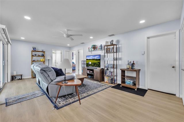 973 DOBELL TERRACE NW, Port Charlotte, FL 33948