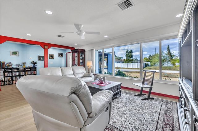 973 DOBELL TERRACE NW, Port Charlotte, FL 33948