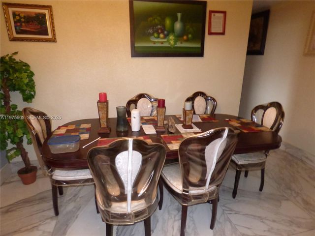 18813 NW 32nd Ave, Miami Gardens, FL 33056