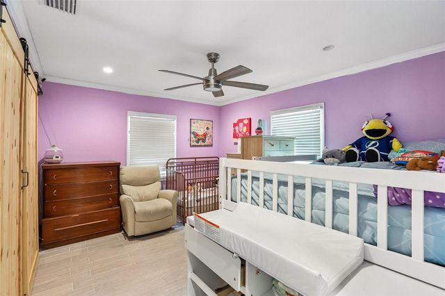 657 MARJON AVENUE, Dunedin, FL 34698