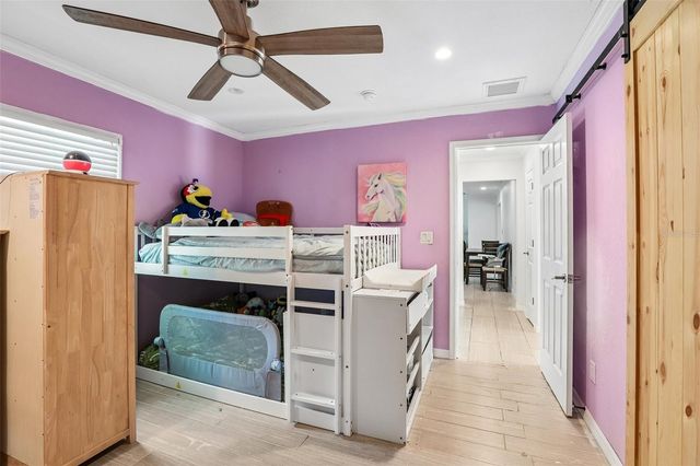 657 MARJON AVENUE, Dunedin, FL 34698