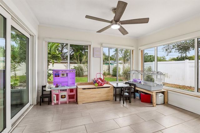 657 MARJON AVENUE, Dunedin, FL 34698