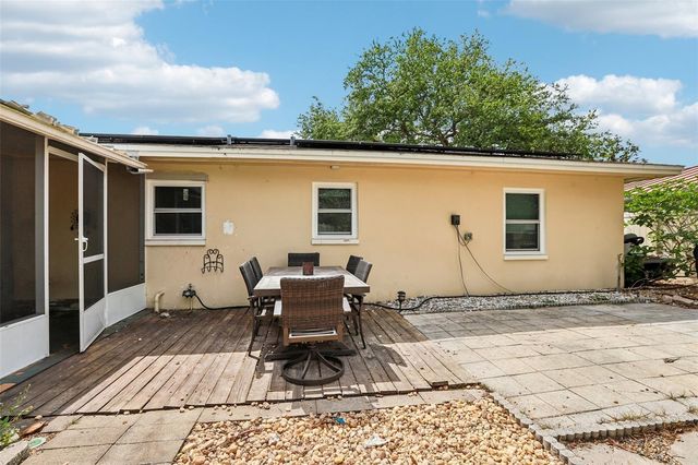 657 MARJON AVENUE, Dunedin, FL 34698