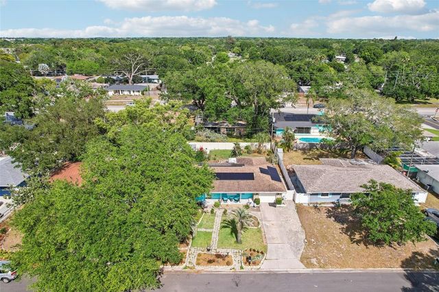 657 MARJON AVENUE, Dunedin, FL 34698