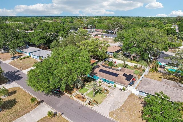 657 MARJON AVENUE, Dunedin, FL 34698