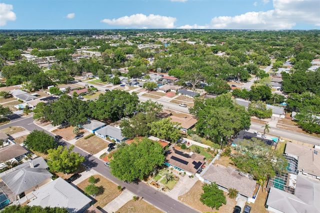 657 MARJON AVENUE, Dunedin, FL 34698