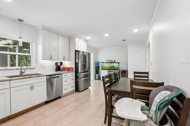 657 MARJON AVENUE, Dunedin, FL 34698