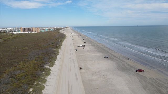 108 Lily Pond Lane, Port Aransas, TX 78373