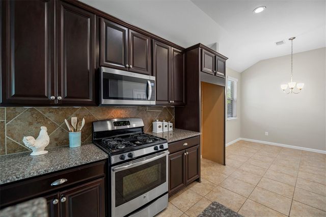 15623 Whisper Woods Drive, Cypress, TX 77429