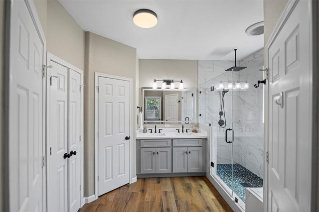 15623 Whisper Woods Drive, Cypress, TX 77429