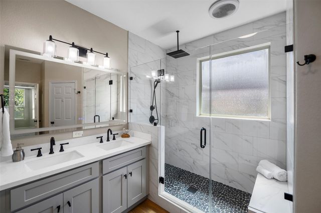 15623 Whisper Woods Drive, Cypress, TX 77429