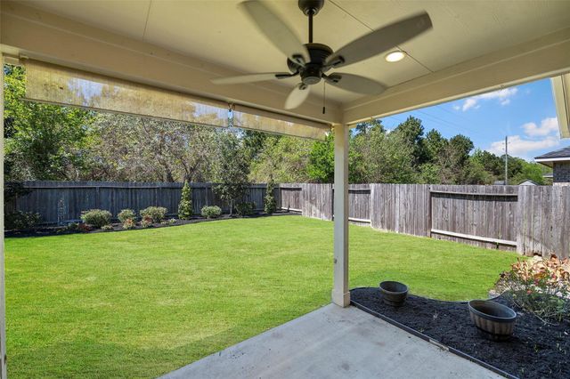 15623 Whisper Woods Drive, Cypress, TX 77429