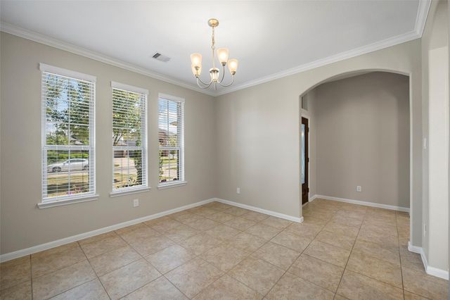 15623 Whisper Woods Drive, Cypress, TX 77429