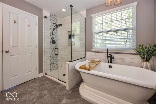 15320 Ackerley Drive, Fortville, IN 46040
