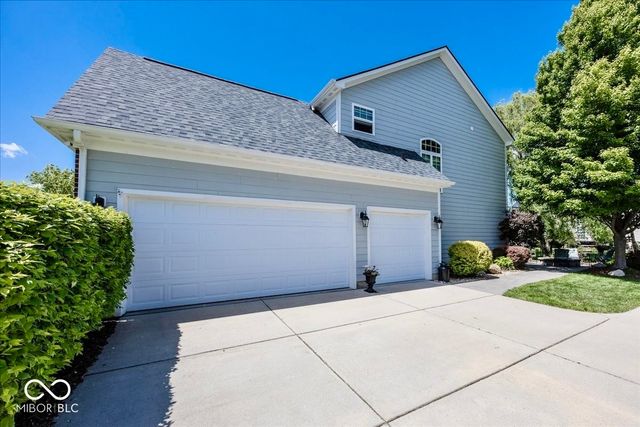 15320 Ackerley Drive, Fortville, IN 46040