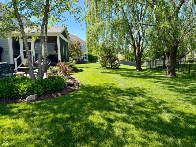 15320 Ackerley Drive, Fortville, IN 46040