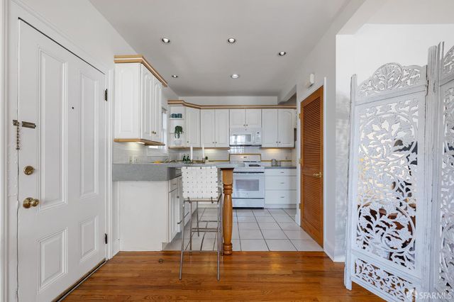 21 Alta Street A, San Francisco, CA 94133